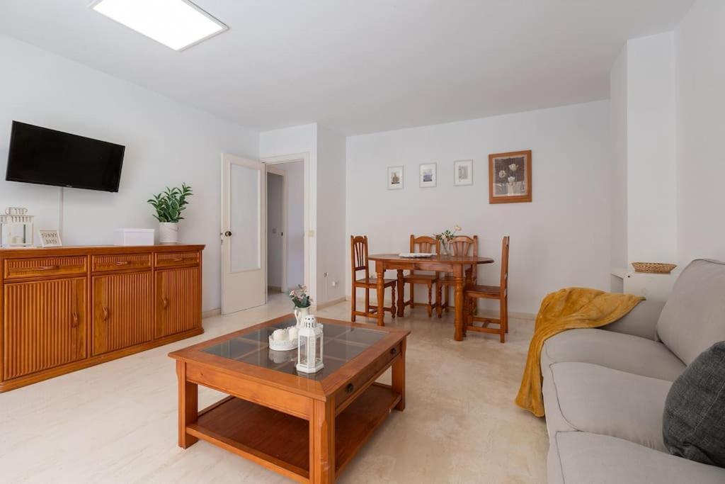 Appartamento Apartamento Fuengirola Beach Esterno foto