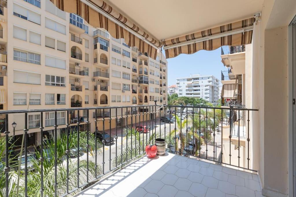 Appartamento Apartamento Fuengirola Beach Esterno foto
